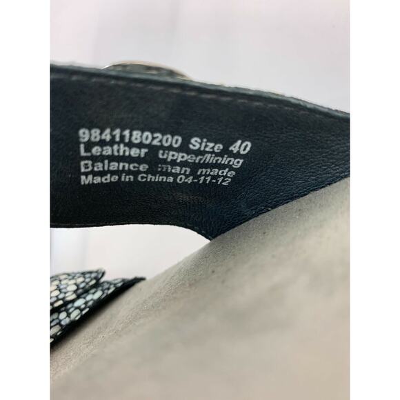 Dansko Womens Sophie Sandal Black Dots Size 40 US 9.5-10 - Picture 8 of 9